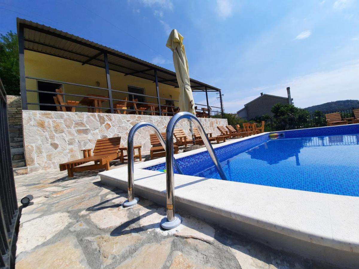 Apartments Kingfisher Virpazar Ngoại thất bức ảnh