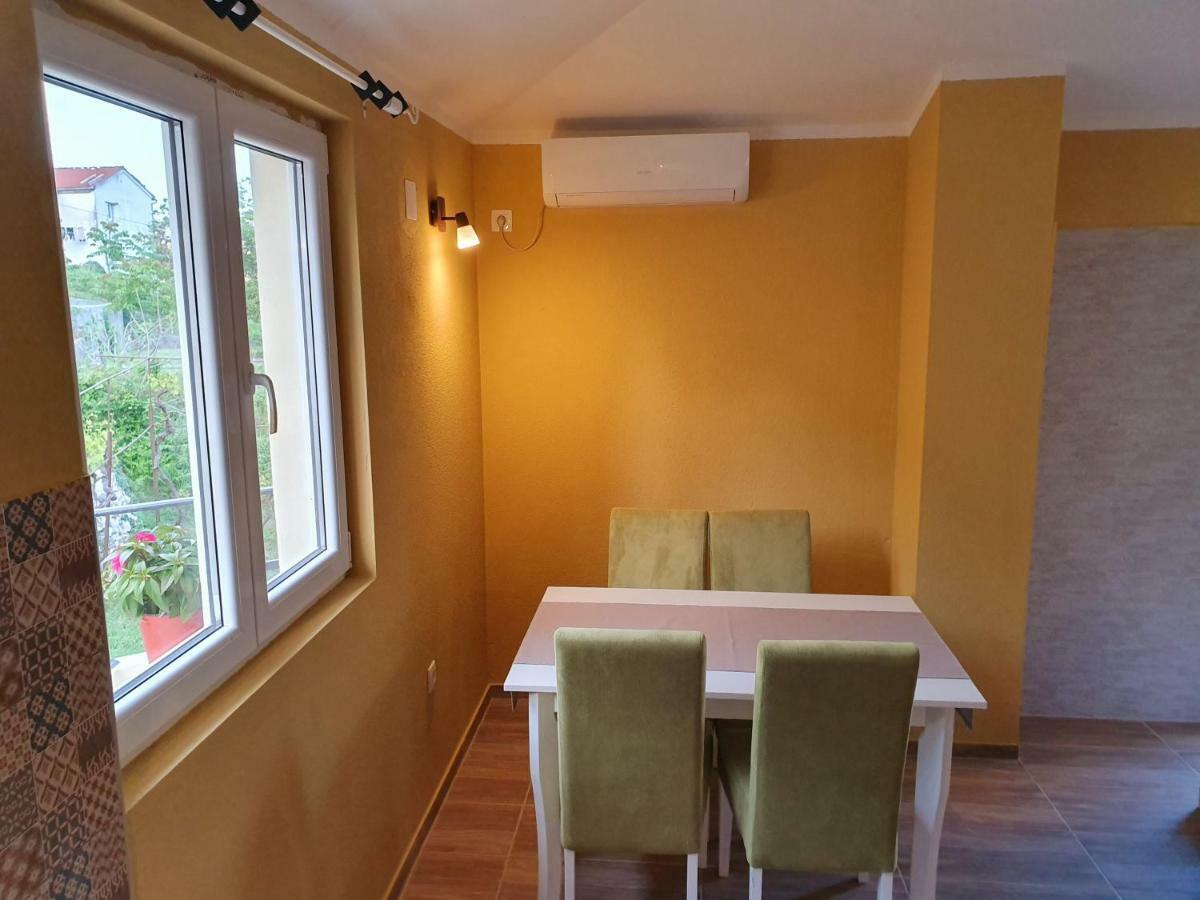 Apartments Kingfisher Virpazar Ngoại thất bức ảnh