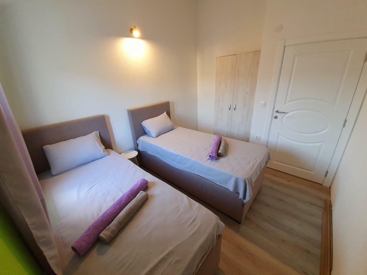 Apartments Kingfisher Virpazar Ngoại thất bức ảnh