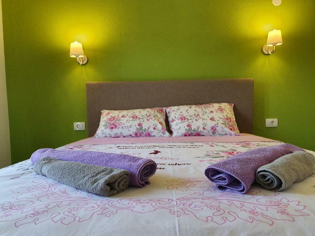 Apartments Kingfisher Virpazar Ngoại thất bức ảnh