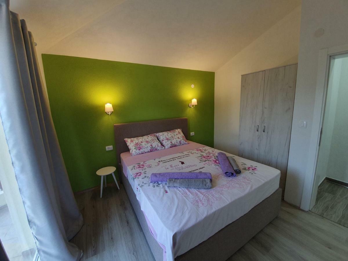 Apartments Kingfisher Virpazar Ngoại thất bức ảnh