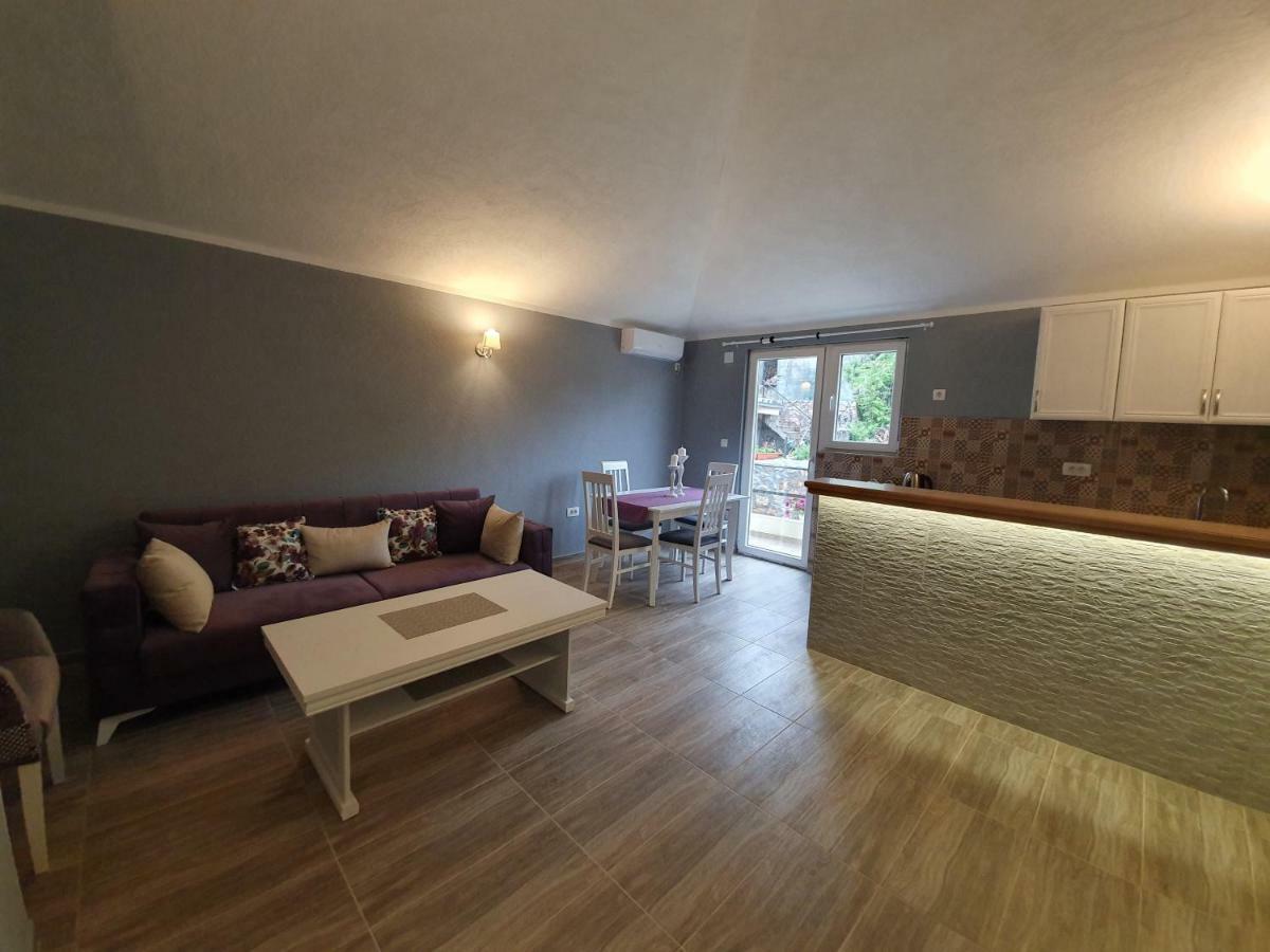 Apartments Kingfisher Virpazar Ngoại thất bức ảnh